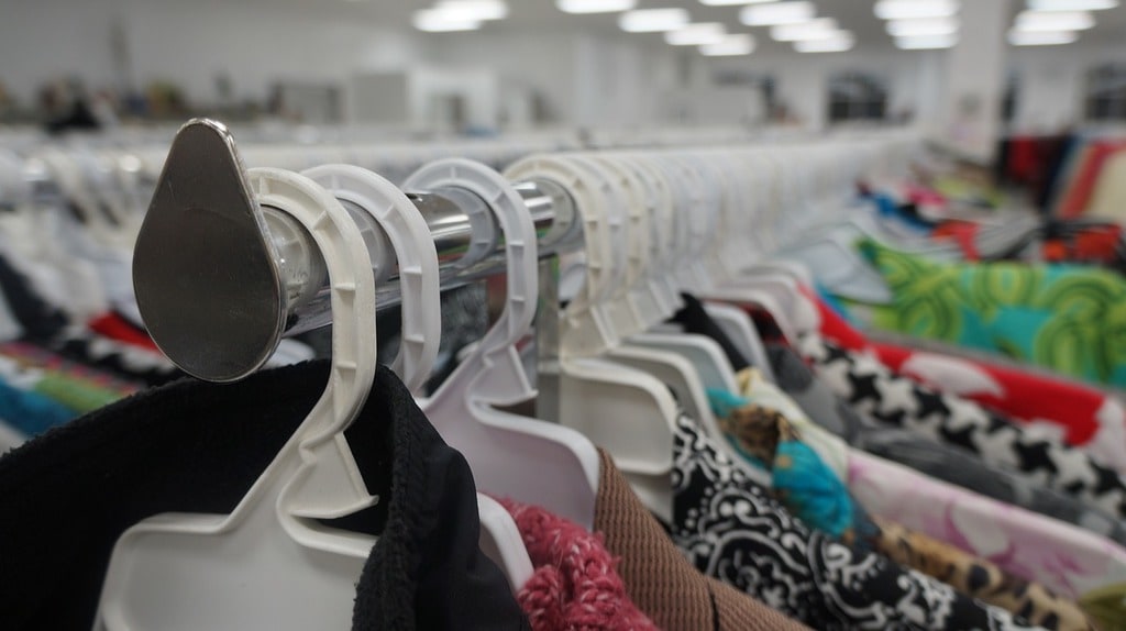 Où vendre des vêtements de seconde main ?